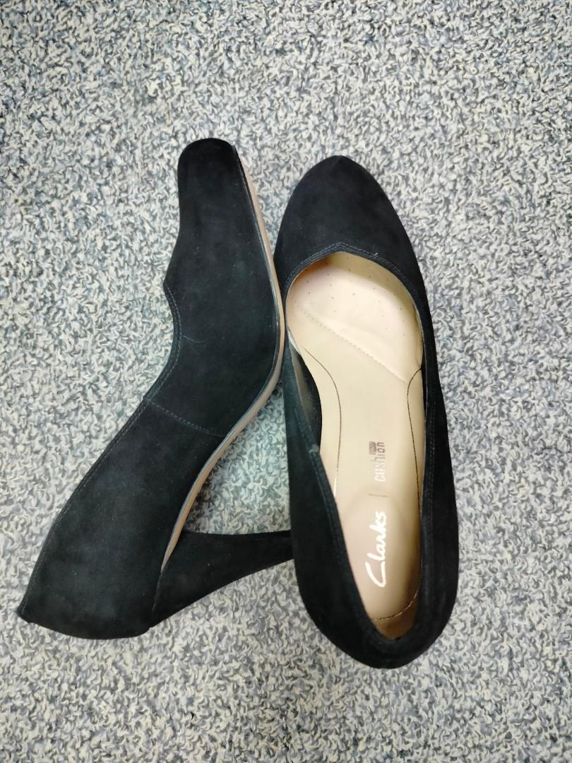 Fake Clarks shoe 3 inch heel