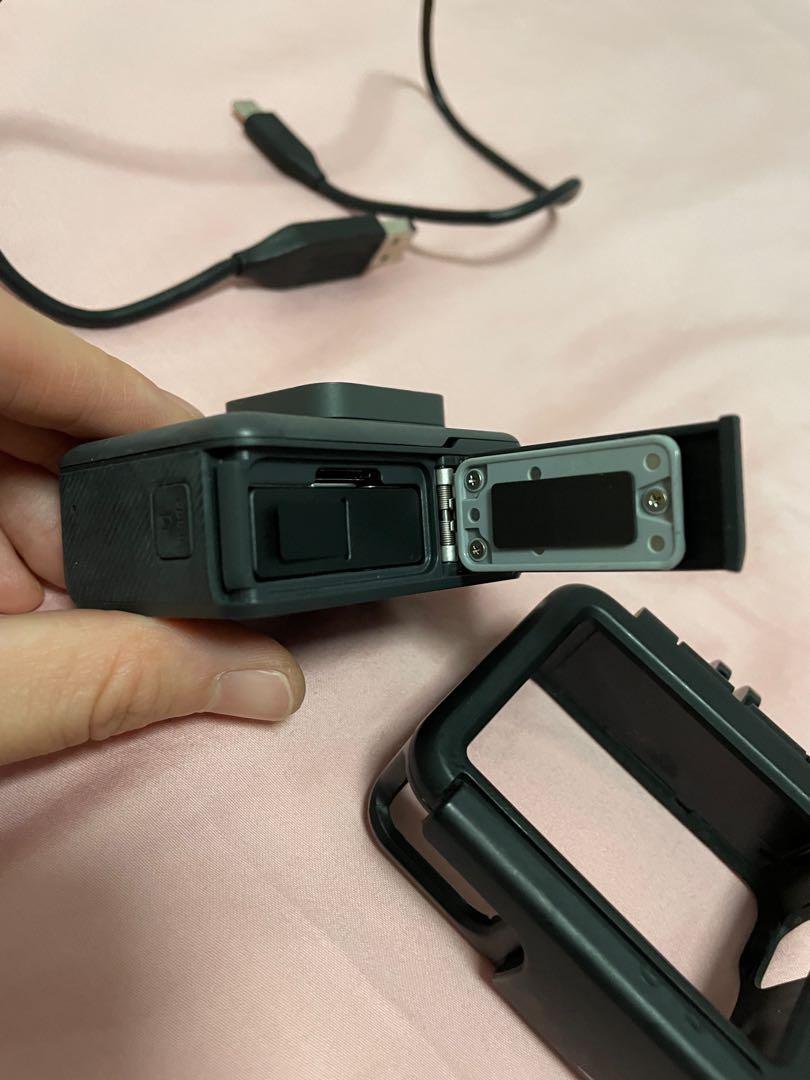 GoPro Camera old model, Photography, Cameras on Carousell