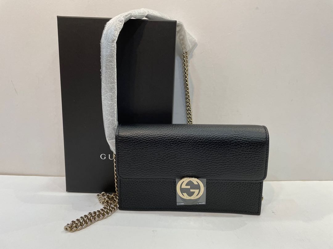 quilted leather shoulder bag