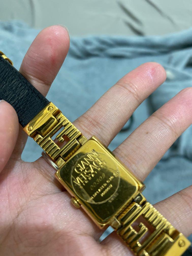 GUCCI WATCH MEWAH BANGET WITH BOX 