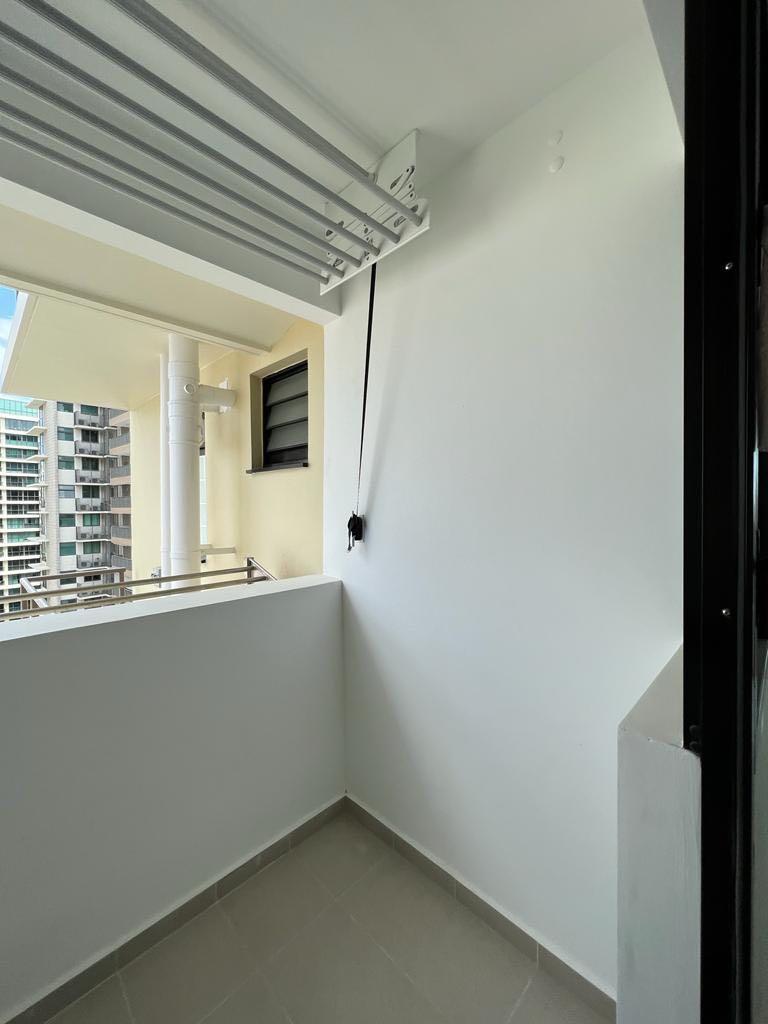 [RESERVED] HDB BTO manual clothes drying rack, Furniture & Home Living ...