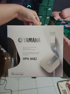 Headphones Yamaha HPH M82 warna Putih