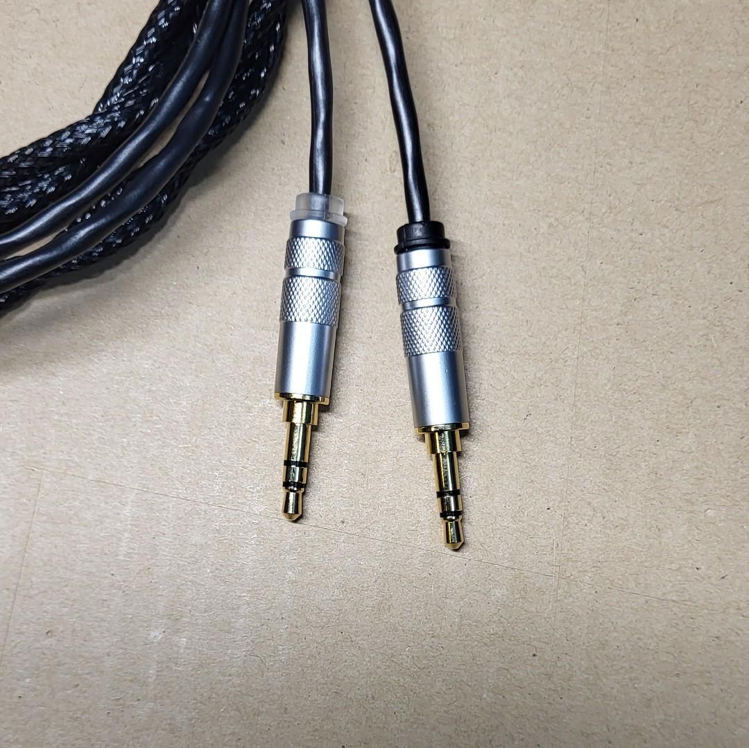 Hifiman headphone cable, 4.4mm balanced, 2M, nylon covering, 音響器材, 其他音響