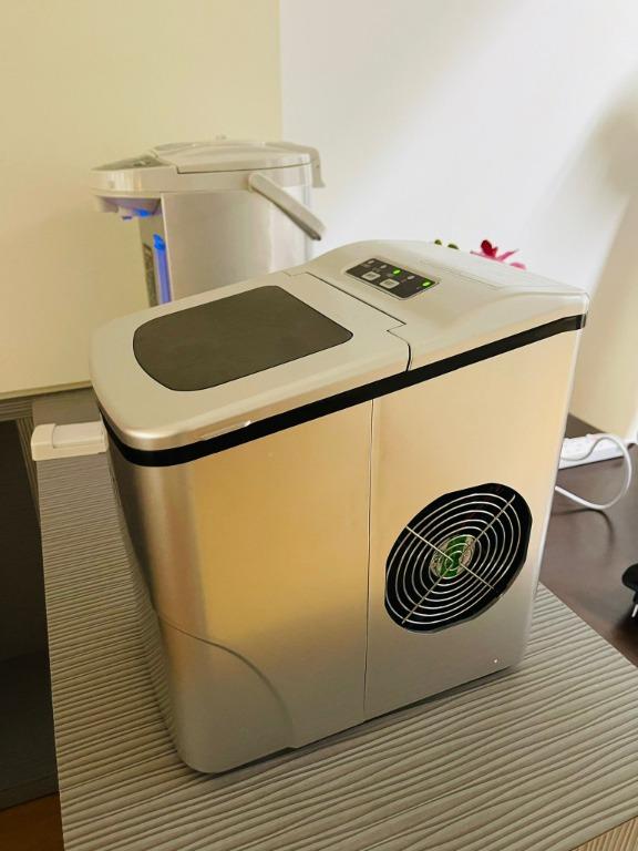 Ikich Portable Ice Maker CP173A Portable for Countertop, TV ...