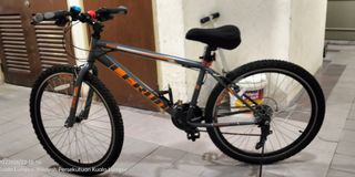 (Category: ) located in . Submitted by arunmech (Listing ID 1168194767, Image 1). Description: .