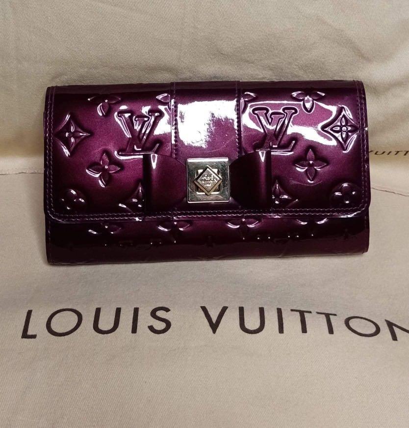 Louis Vuitton Purple Vernis Leather BOW Noeud Sarah NM2 Wallet Bag
