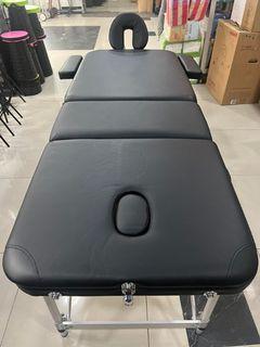 MASSAGE BED (FOLDABLE AND PORTABLE)