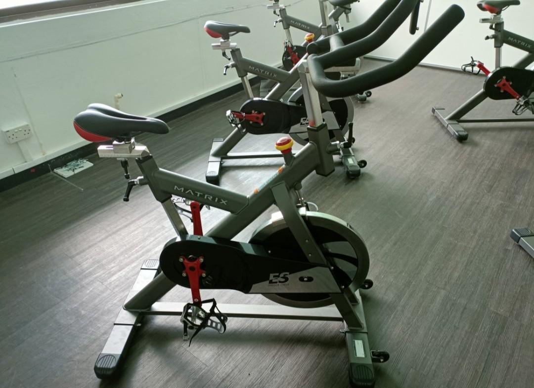 Matrix ES Spin Bike