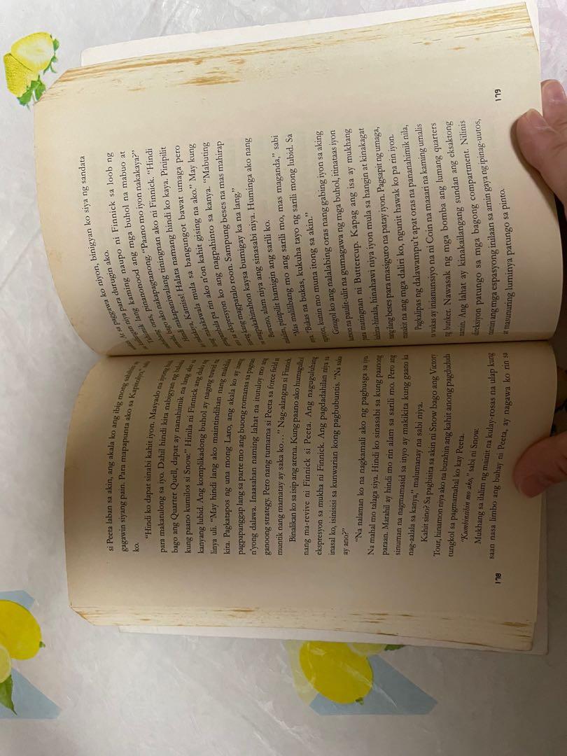 Mockingjay by Suzanne Collins (Category: Storybooks) located in San Juan City. Submitted by pepper92 (Listing ID 1168193953, Image 3). Description: -Goodreads rating of 4.1/5 - turned into Hollywood movie starring Jennifer Lawrence.