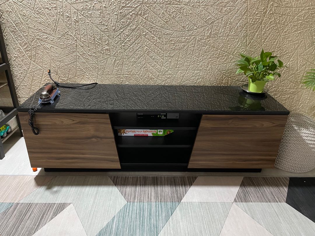 Nice tv console, Furniture & Home Living, Furniture, TV Consoles on