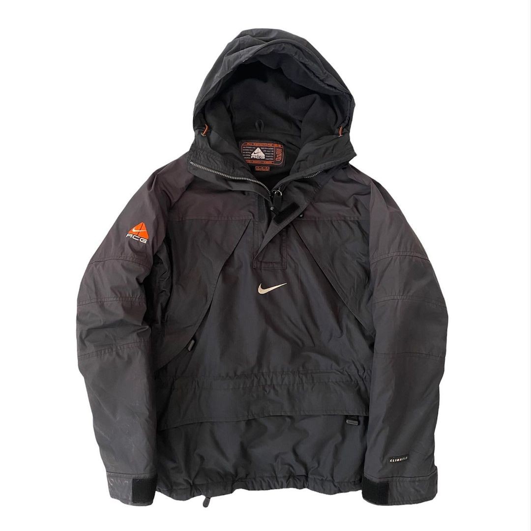 Nike ACG ✓, Fesyen Pria, Pakaian 