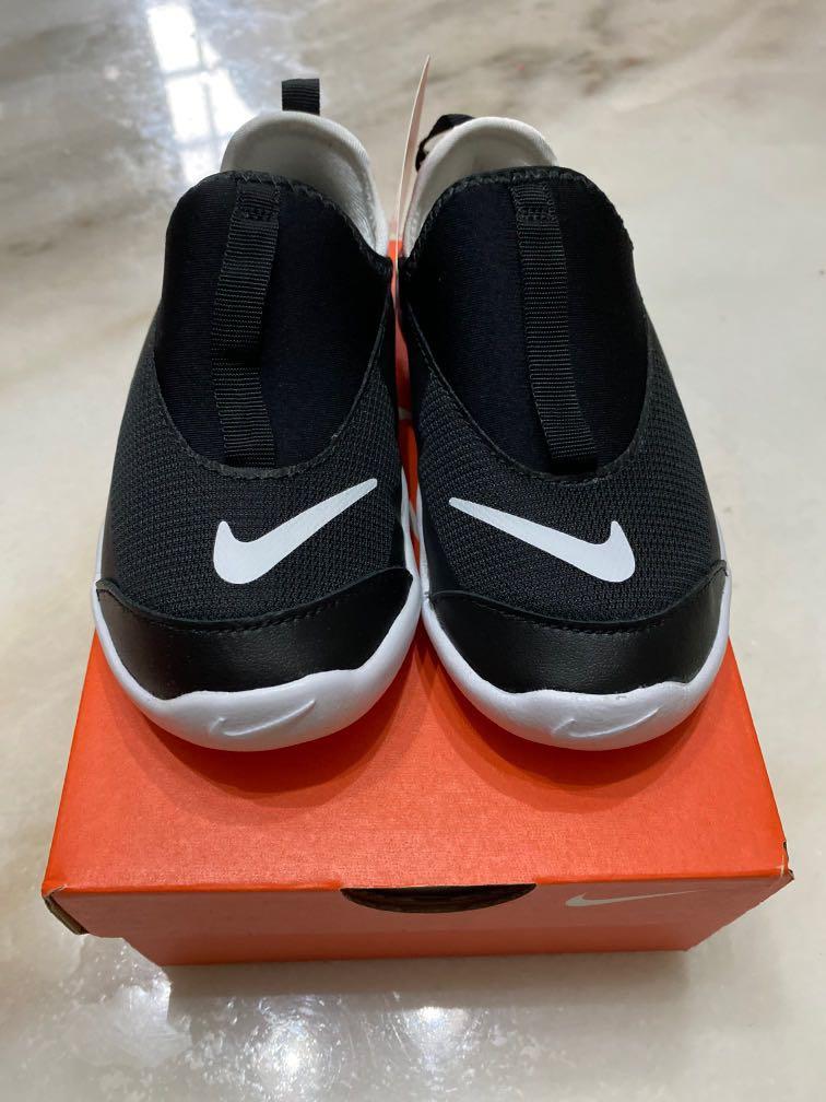 Nike lil swoosh top td