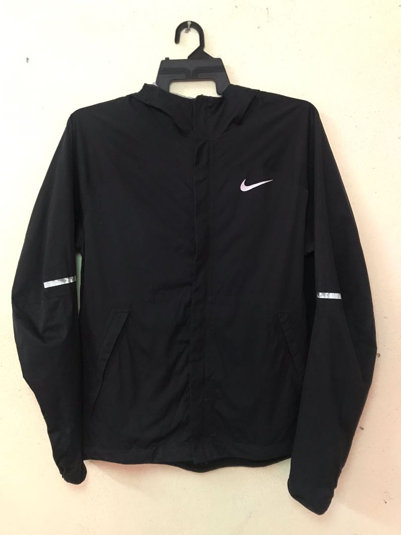 Nike Waterproof Jacket, Men's Fashion, Coats, Jackets and Outerwear on