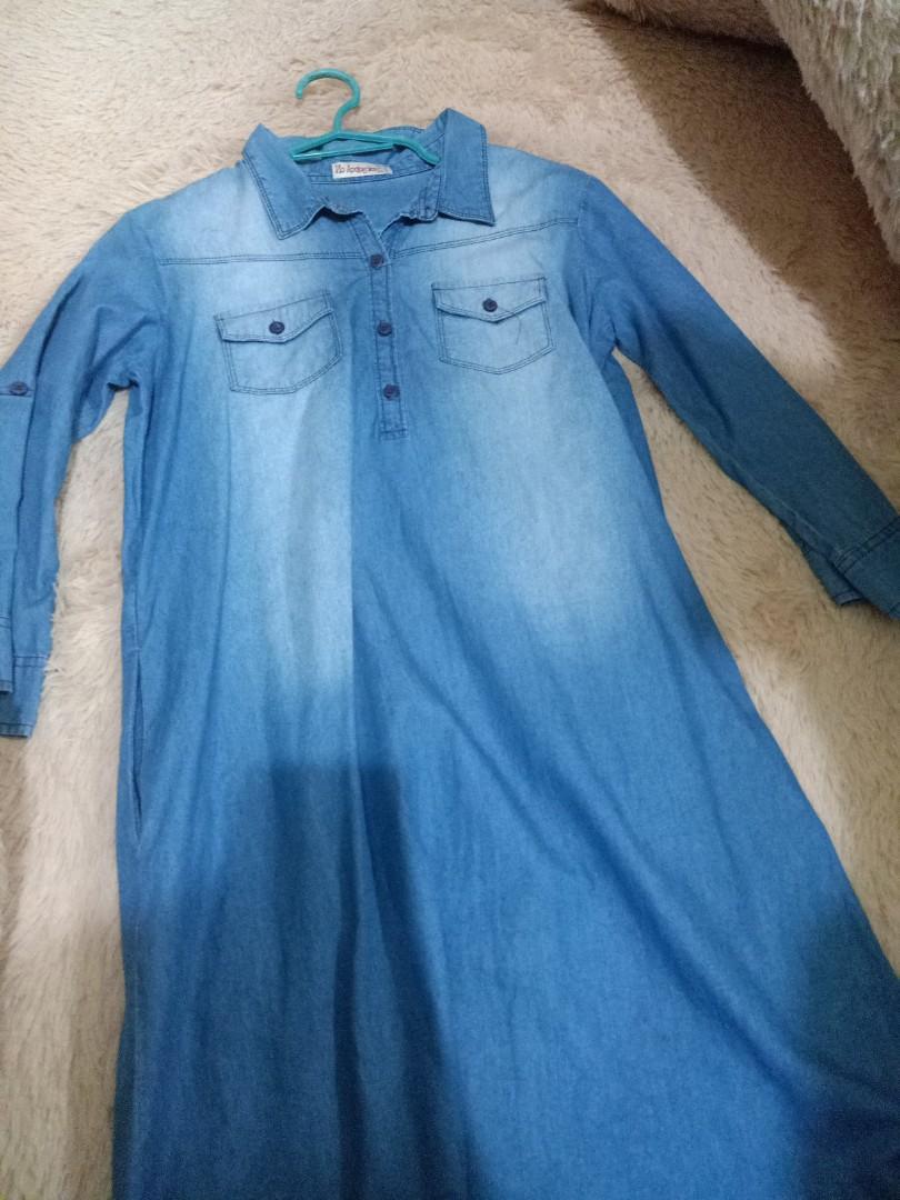No Apologies Denim Dress (Category: Dresses) located in Paranaque City. Submitted by destashdeclash (Listing ID 1168212178, Image 1). Description: used a few times no flaws fits xs-s.