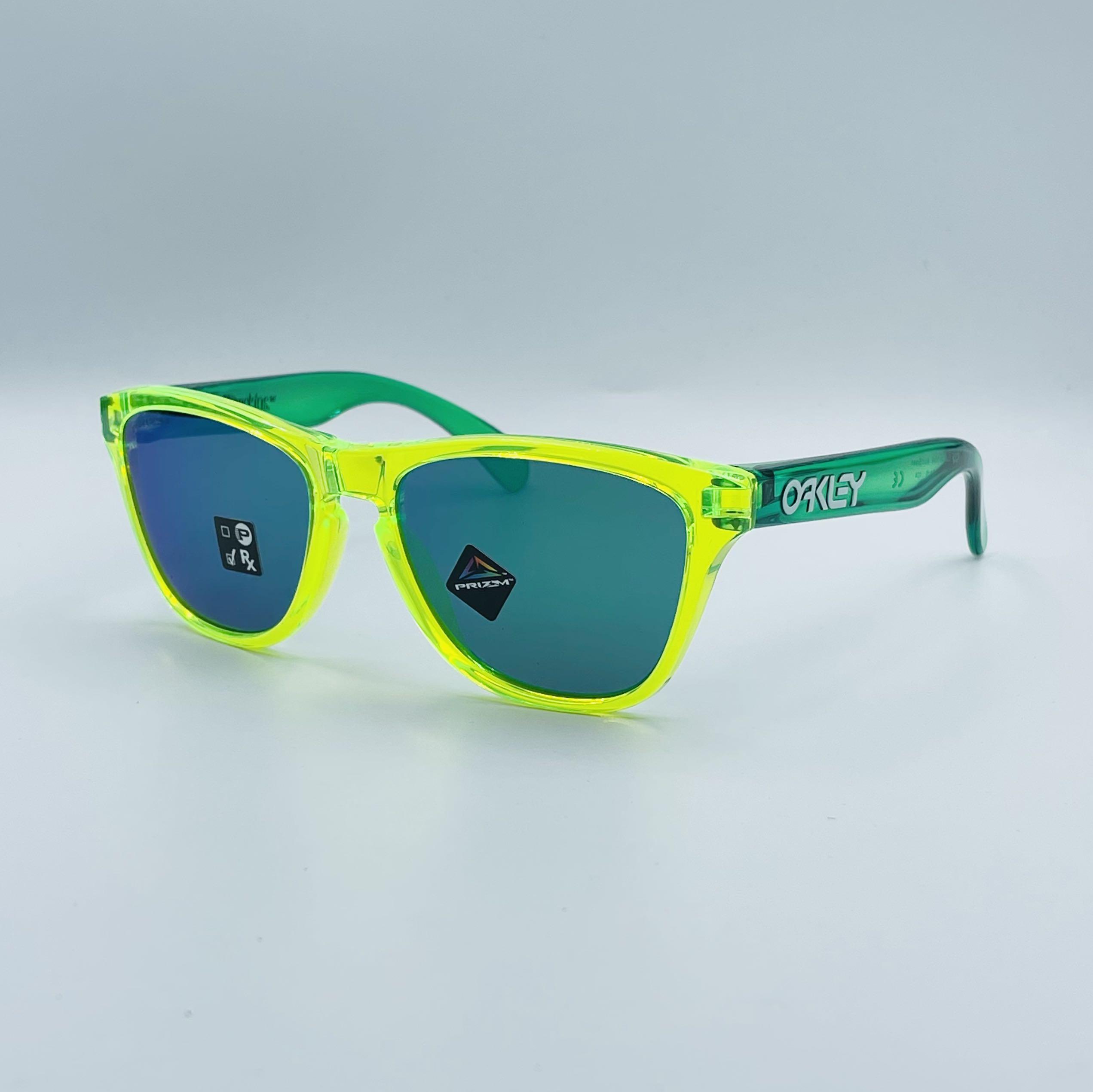Oakley Frogskins XXS Acid Green Prizm Jade (Kids/Youth size), Men's  Fashion, Watches & Accessories, Sunglasses & Eyewear on Carousell