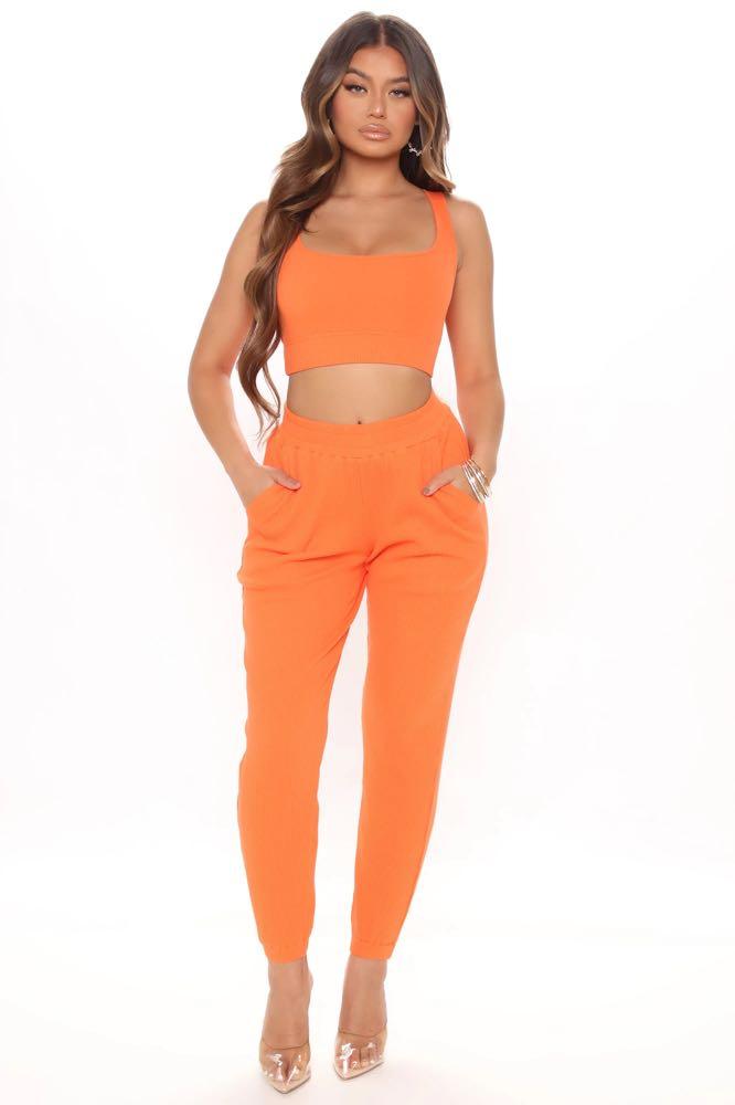 Fashionnova Orange Jogger set Size M 