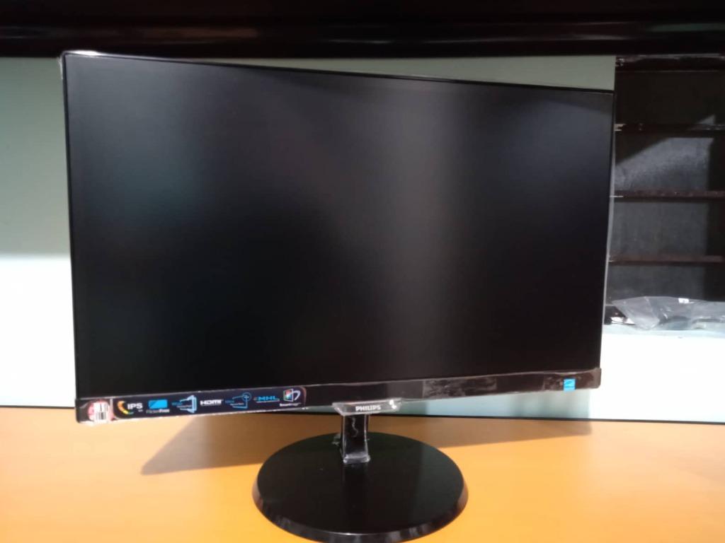PHILIPS IPS /FRAMELESS (Category: Monitor Screens) located in Marikina City. Submitted by zigar0520 (Listing ID 1168047130, Image 2). Description: PHILIPS 22 INCHES /IPS FRAMELESS /6OHZ PRICE : 3700 EACH 30PCS AVAILABLE PICK UP ADDRESS : 102 CALCITE MARIKINA #09157189559 .