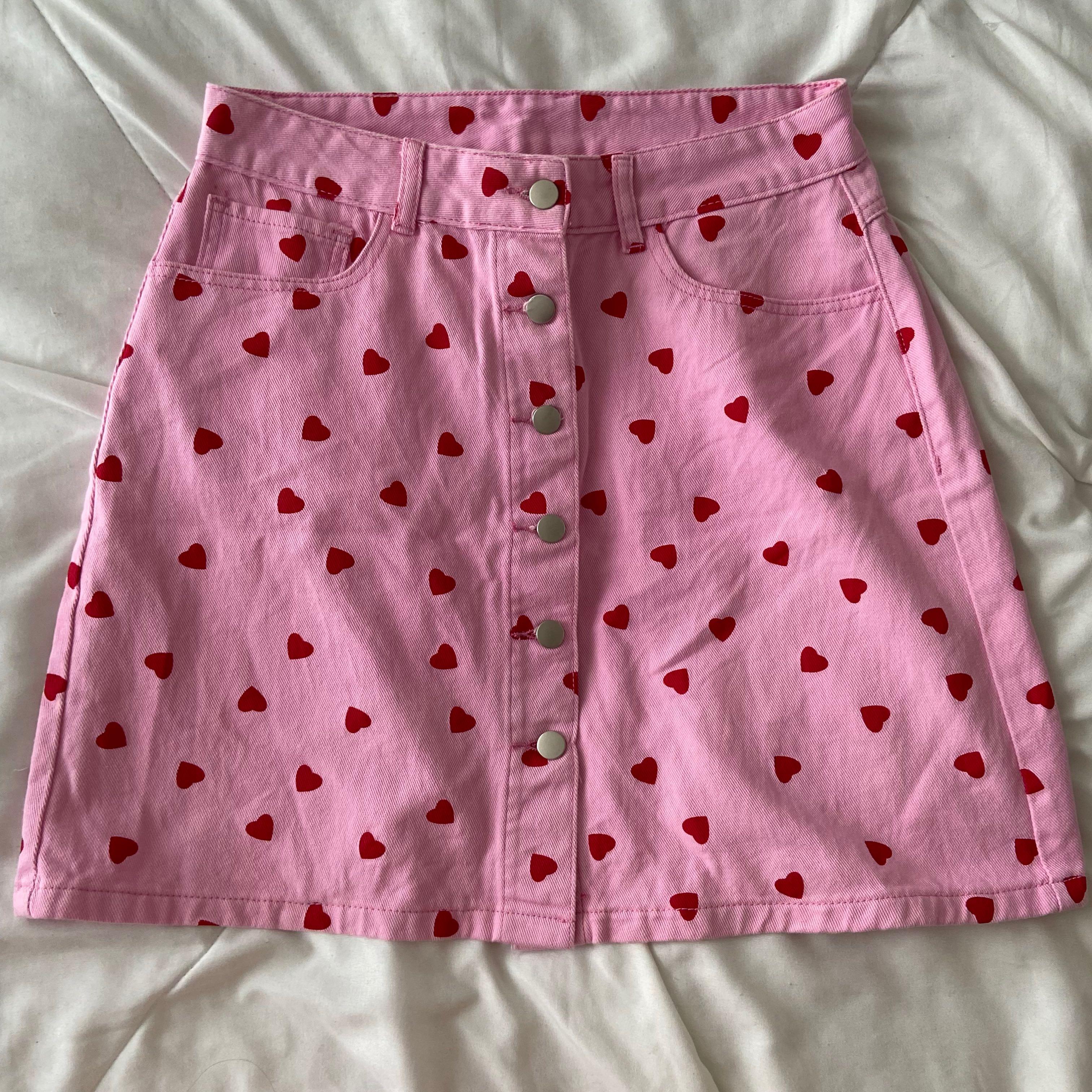 Pink skirt top red hearts