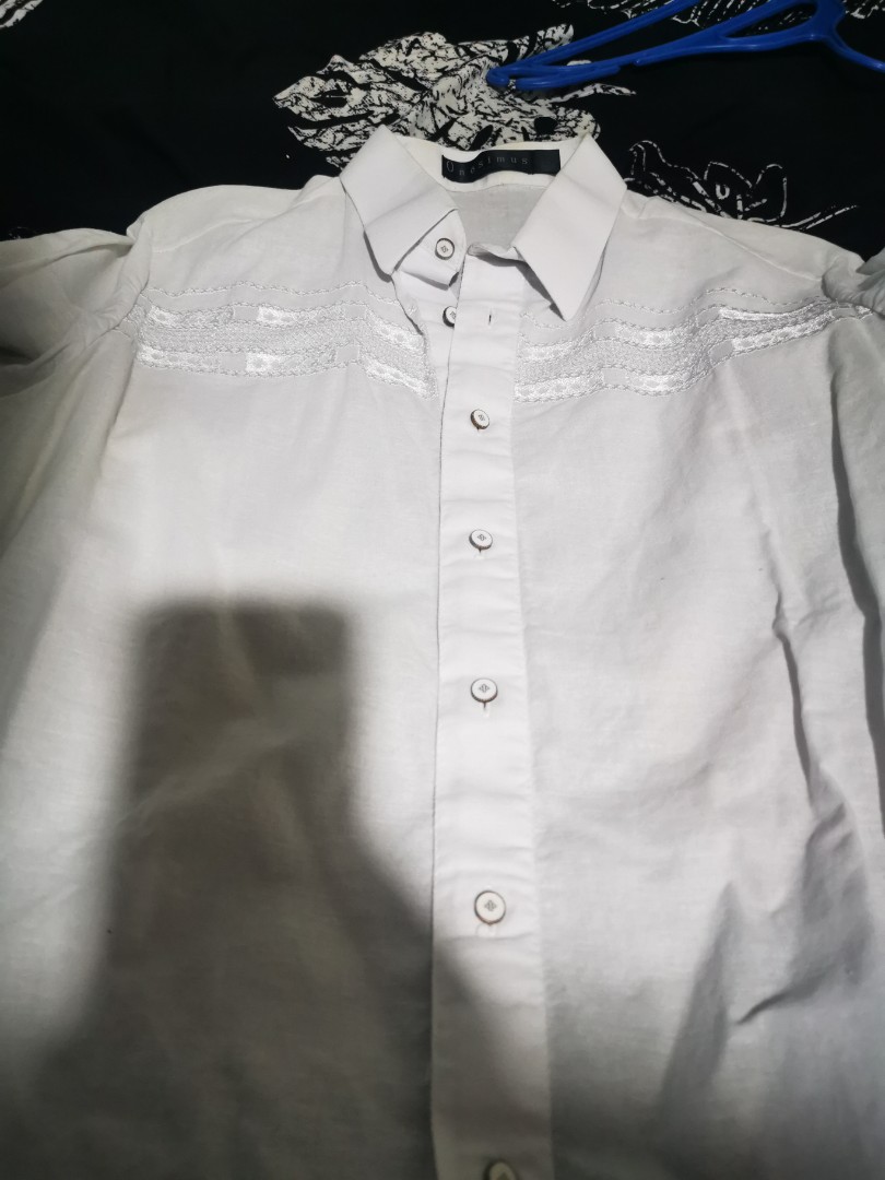 Polo barong, Men's Fashion, Tops & Sets, Formal Shirts on Carousell