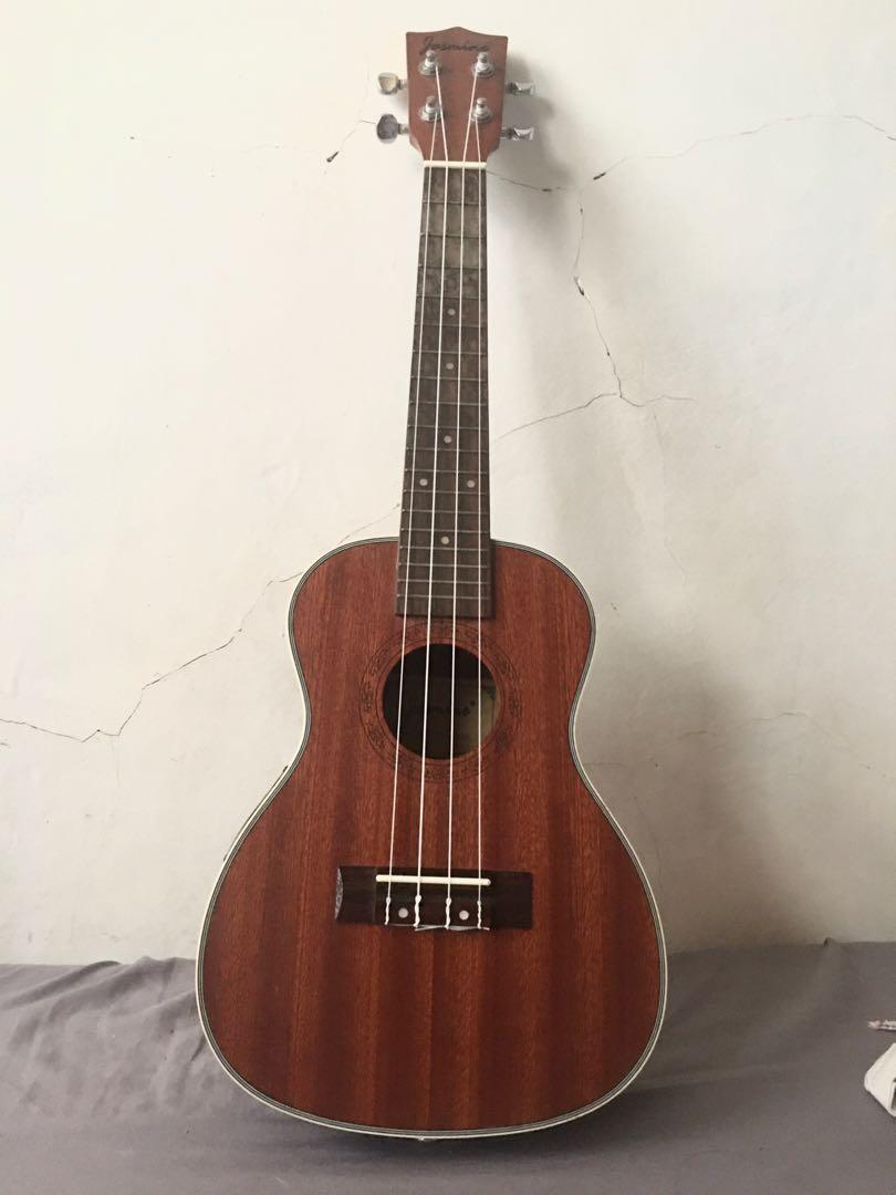 Jasmine ukulele online