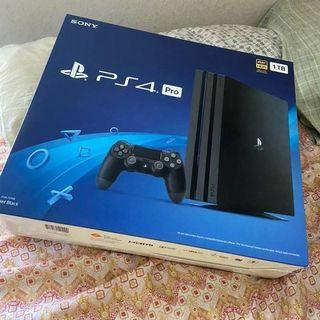 PS4 pro console
