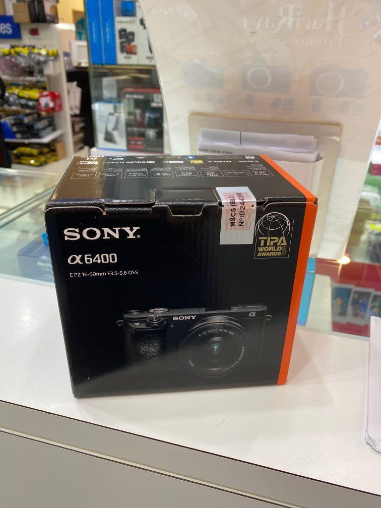 Sony Alpha A6400 Mirrorless Digital Camera with 16-50mm Lens