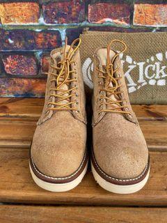 Red Wing 8167 size 5.5E
