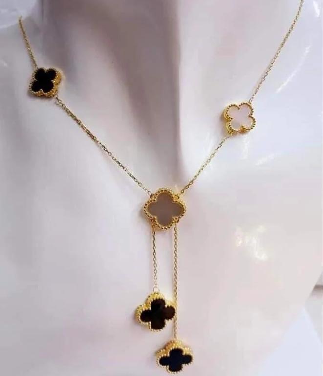 Cartier clover necklace hotsell