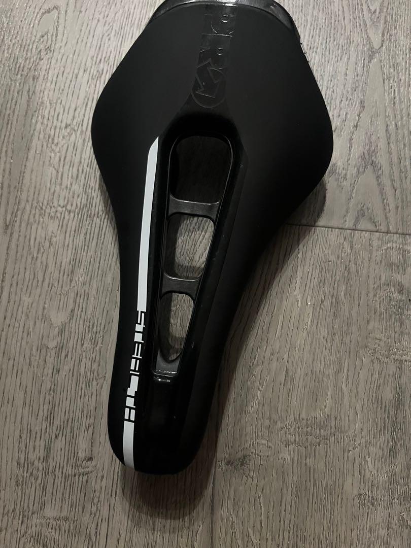 pro shimano saddles