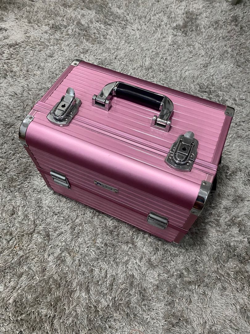 Suesh cosmetic train case, Beauty & Personal Care, Face, Makeup on