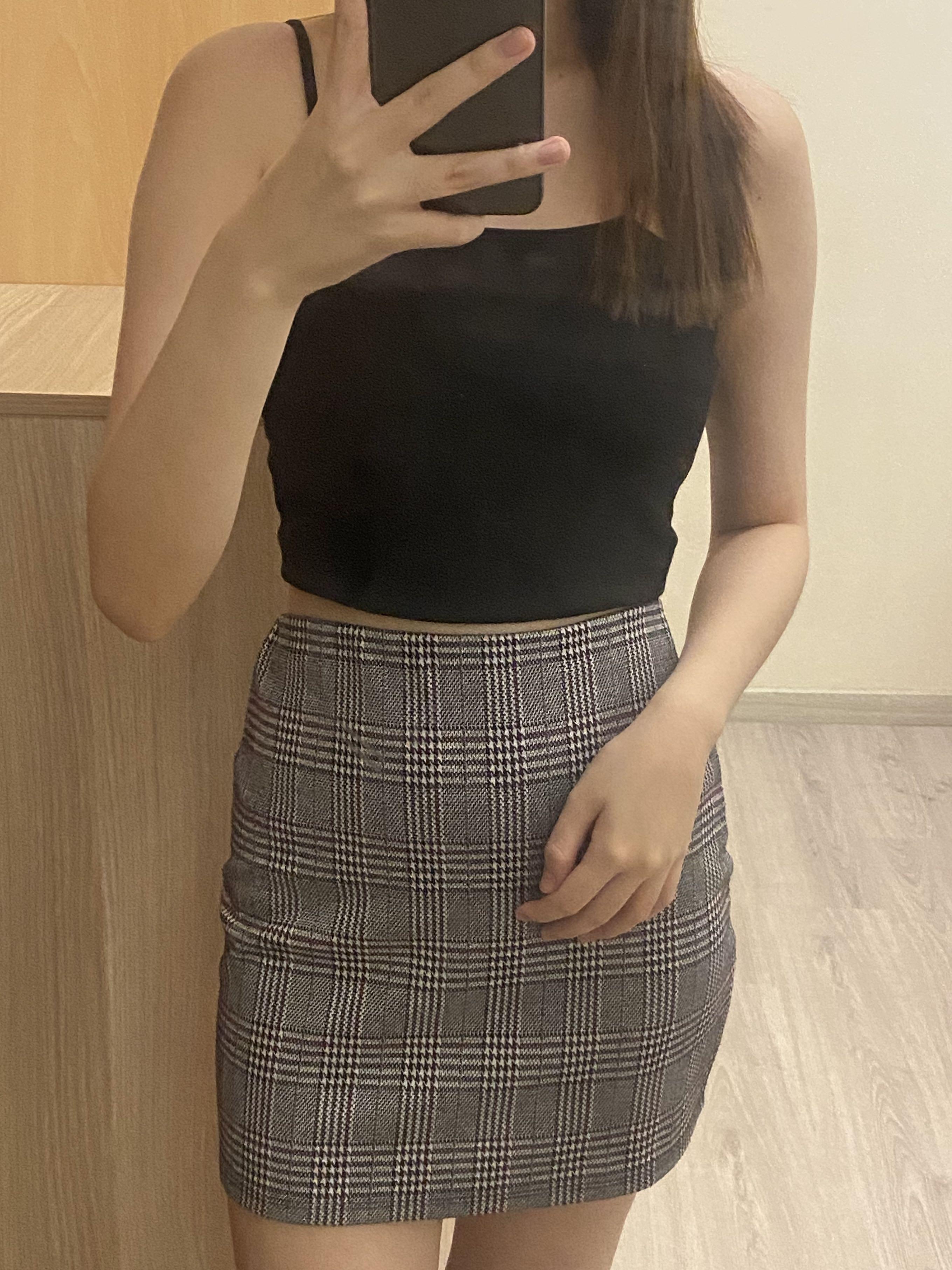 Checkered skirt deals supre