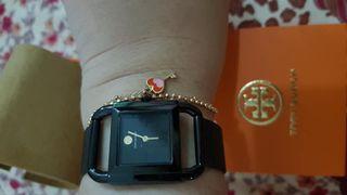 Tory burch
