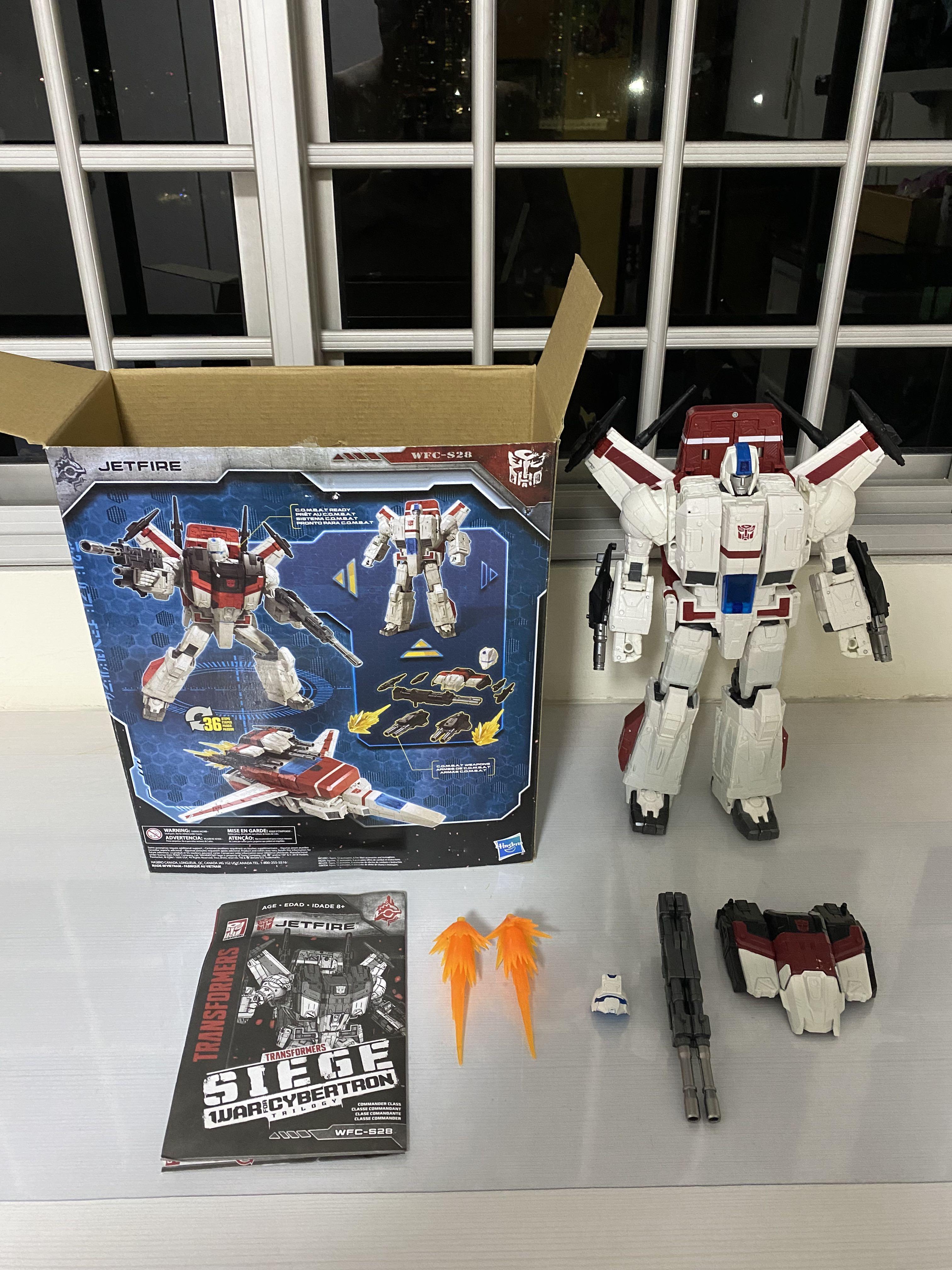 Transformers siege Jetfire complete with box., Hobbies & Toys, Toys