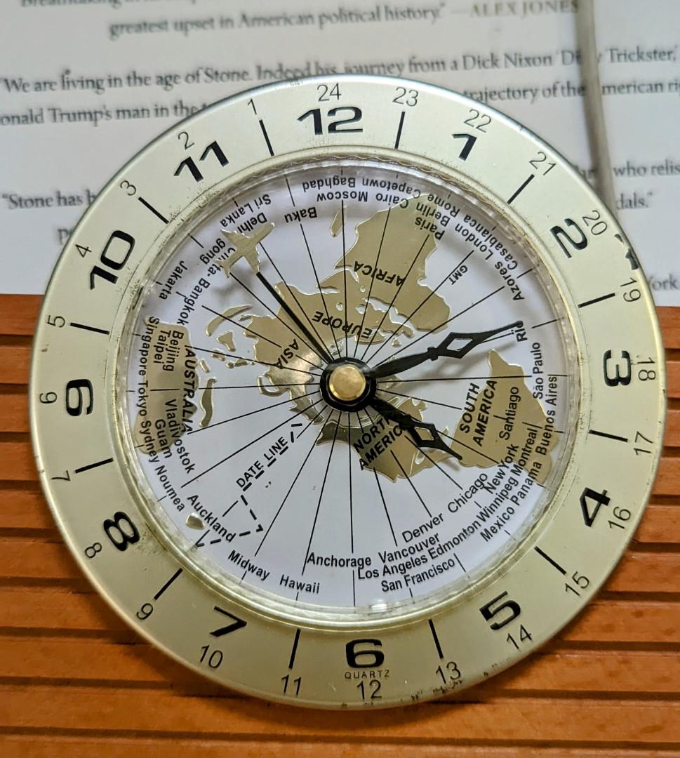 Vintage world time table clock, Furniture & Home Living, Home Decor