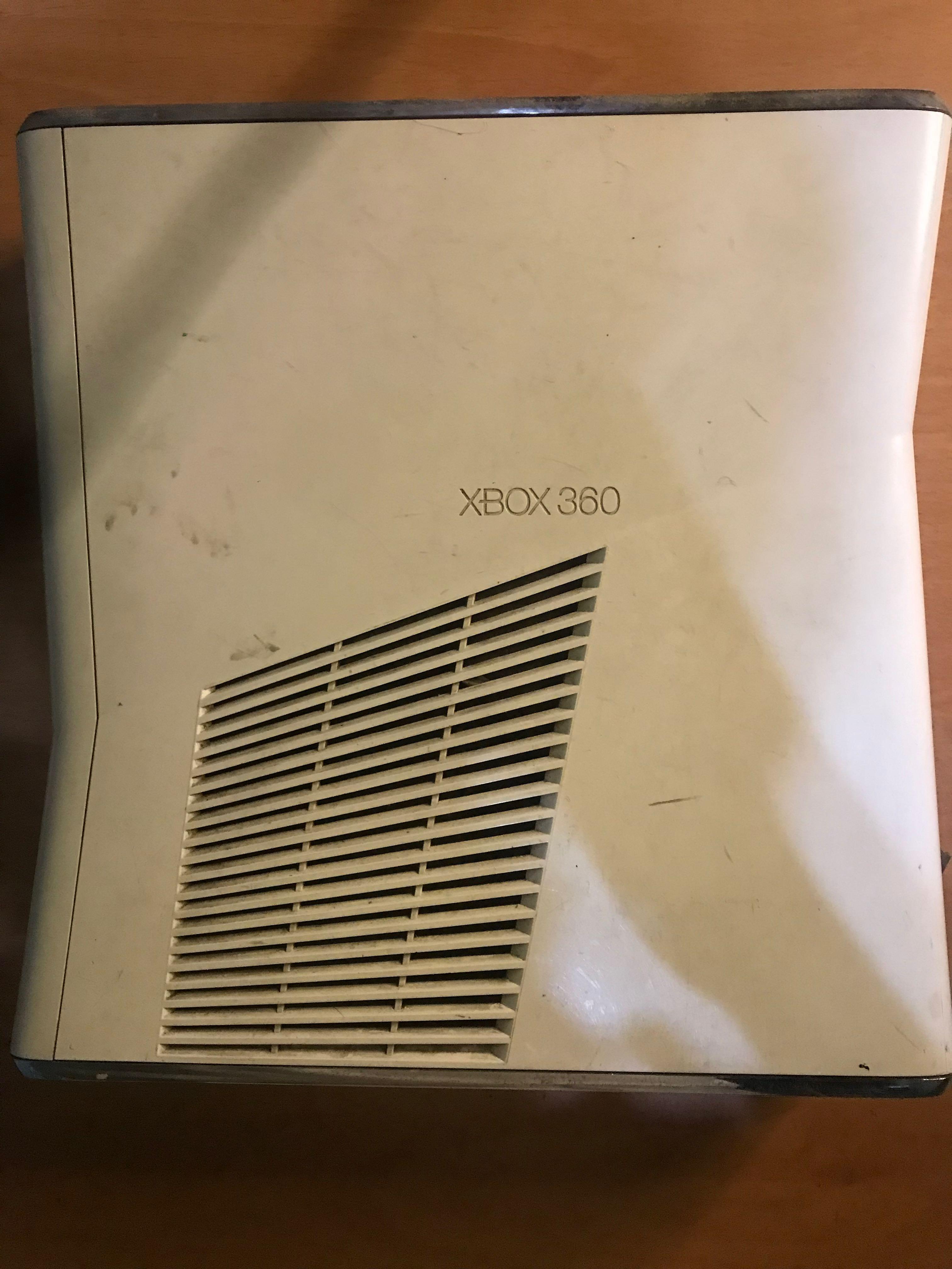 XBOX 360 SLIM+ Kinect (Category: Xbox) located in Valenzuela. Submitted by wuizzbot (Listing ID 1168194268, Image 1). Description: White Unit Unit Only No Power Cable No Hdmi Cable No Controller With Kinect Not entirely sure if it still works. Just stumbled upon it as I was decluttering. Willing to negotiate price. Payment method via Gcash or Lalamove COD only .