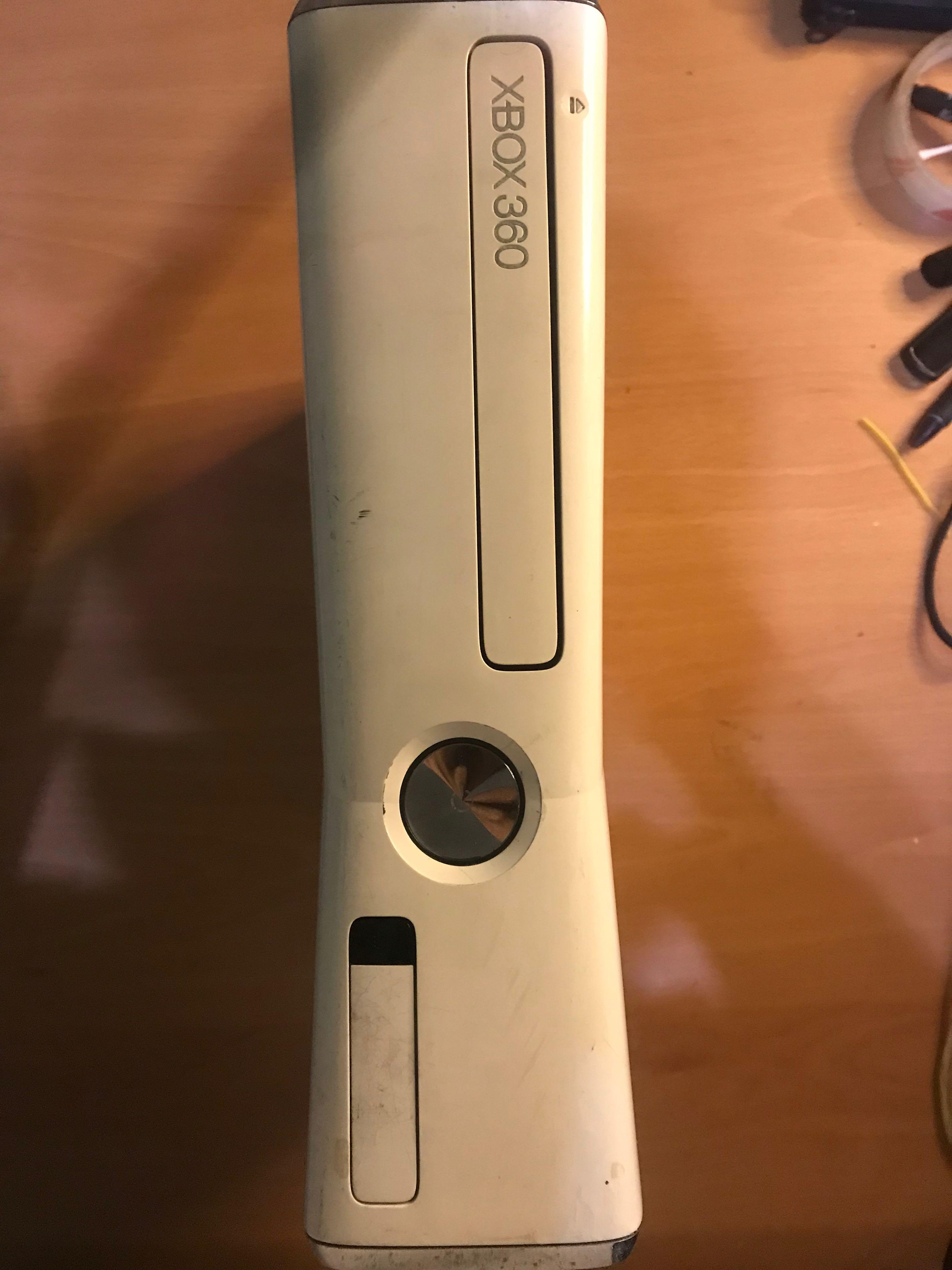 XBOX 360 SLIM+ Kinect (Category: Xbox) located in Valenzuela. Submitted by wuizzbot (Listing ID 1168194268, Image 2). Description: White Unit Unit Only No Power Cable No Hdmi Cable No Controller With Kinect Not entirely sure if it still works. Just stumbled upon it as I was decluttering. Willing to negotiate price. Payment method via Gcash or Lalamove COD only .