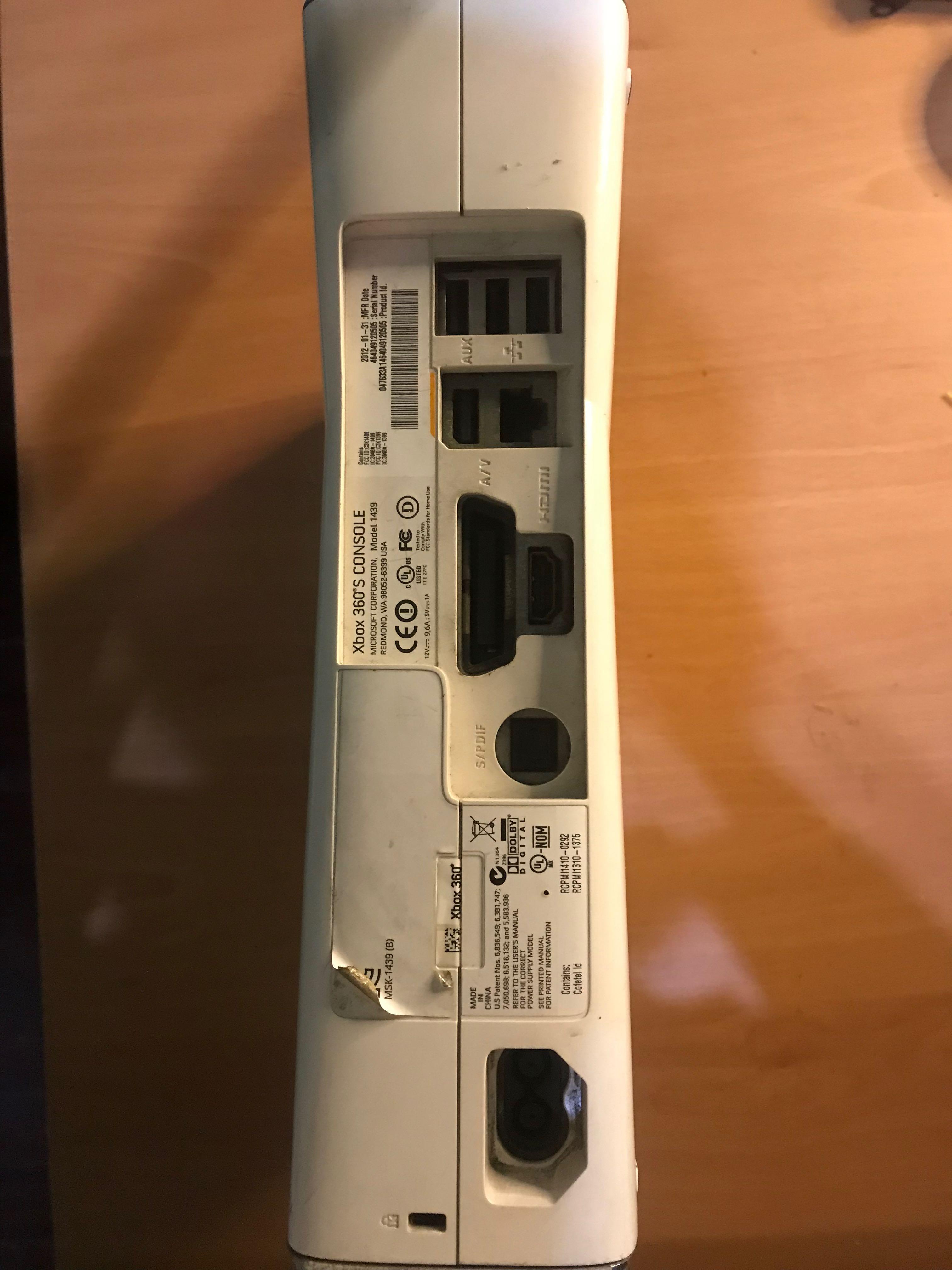 XBOX 360 SLIM+ Kinect (Category: Xbox) located in Valenzuela. Submitted by wuizzbot (Listing ID 1168194268, Image 3). Description: White Unit Unit Only No Power Cable No Hdmi Cable No Controller With Kinect Not entirely sure if it still works. Just stumbled upon it as I was decluttering. Willing to negotiate price. Payment method via Gcash or Lalamove COD only .