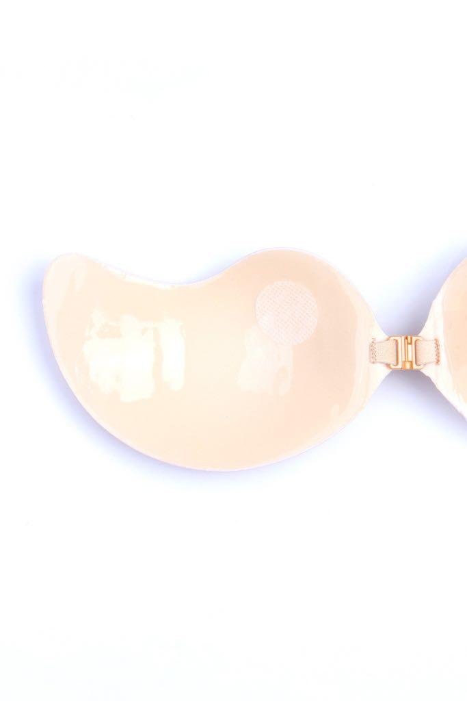 YHF COMMANDO STICK-ON BRA IN NUDE, Women's Fashion, New Undergarments ...