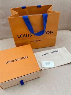 100%authentic Louis Vuitton Paperbag&box  belt box