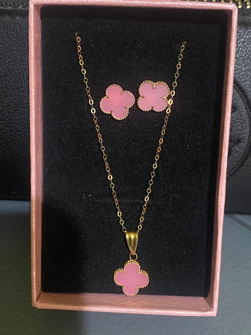 Vca online pink necklace