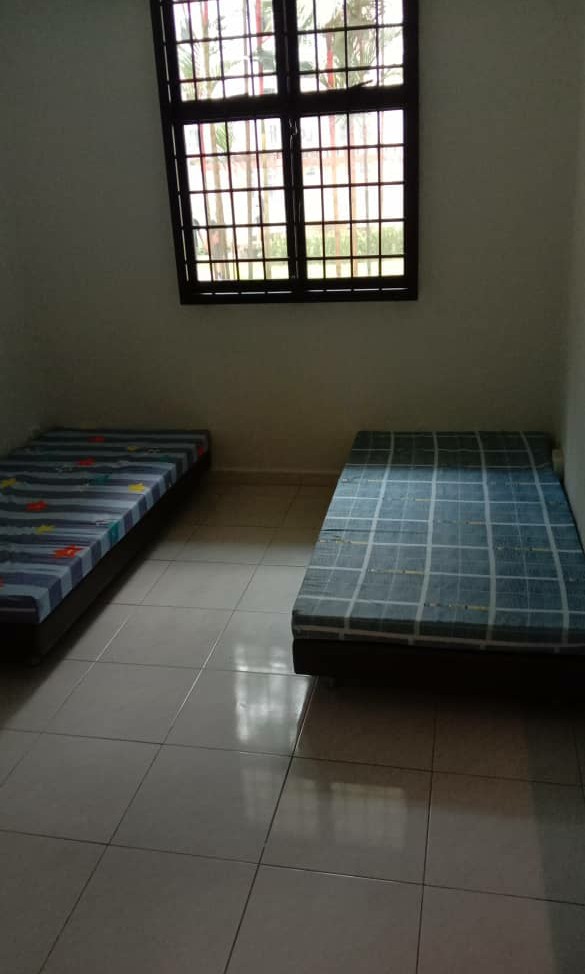 (Category: ) located in . Submitted by hollavbk (Listing ID 1168252243, Image 1). Description: .