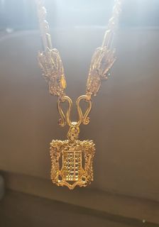 (Category: ) located in . Submitted by 9999gold (Listing ID 1168286271, Image 1). Description: .