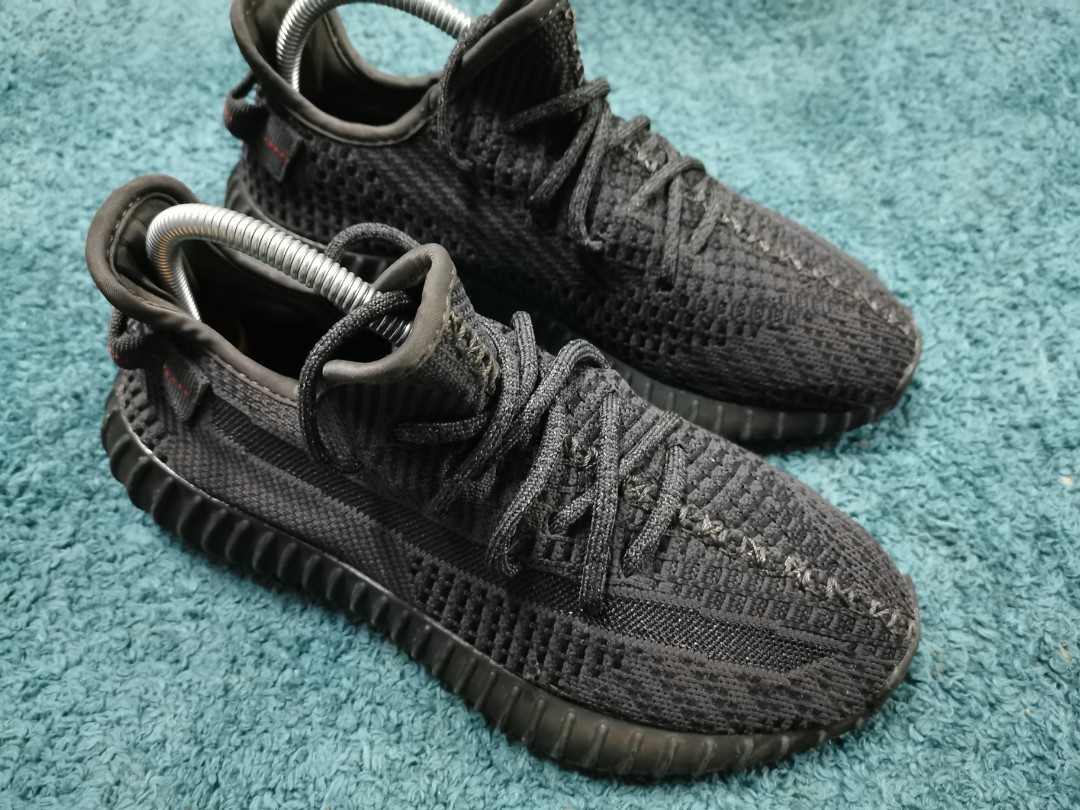yeezy b2 black