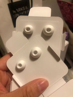 （分類：）位於 。 由 sofi444 提交（商品編號 1168344760，圖片 1）。簡介： 。