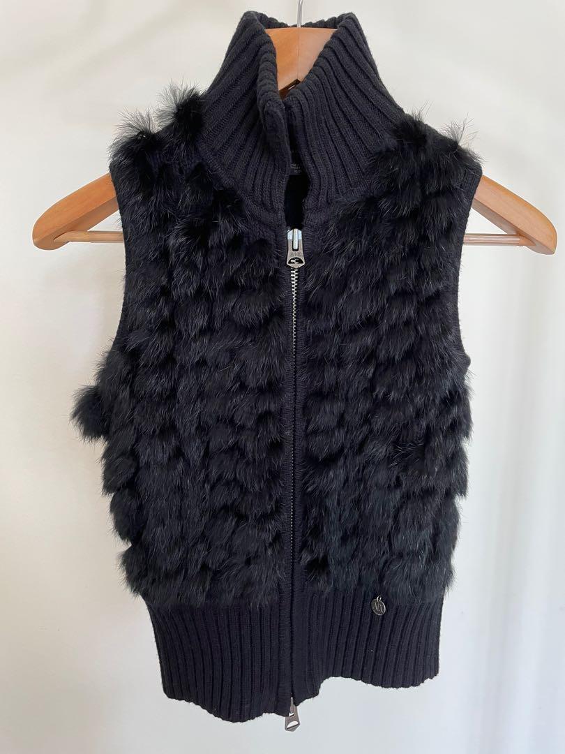 Armani Exchange Fur Vest/ women's fur coat/ women's winter jacket/ women's  outerwear/ women's winter vest, Women's Fashion, Coats, Jackets and  Outerwear on Carousell