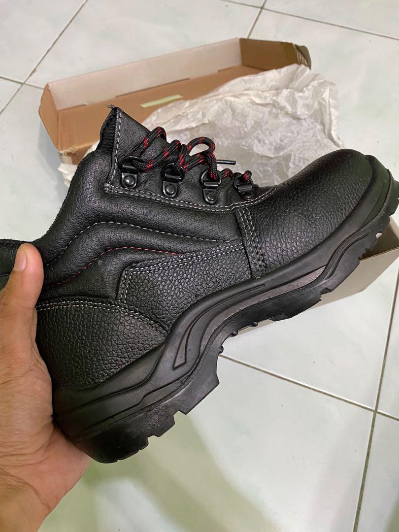 Harga safety shoes bata store