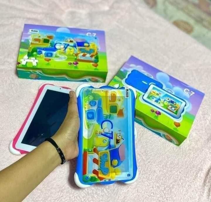 C7 tablet (Category: Android) located in Manila. Submitted by espinosakimrhian (Listing ID 1168239529, Image 1). Description: ‼️NEW ARRIVAL ‼️ C7 Mobile Tablet for kids P 2399 only ✔️Made for kids talaga built-in hard case na 😍 QUICK SPECS : •4GB RAM | 64GB ROM •7.0" HD screen •Android 10 Professional Software for kids •MTK6582 Cortex -A7 Quadcore Processor •Wifi and Bluetooth supported •Google Play supported •Dual Sim 3G •3,800MAH built in batt