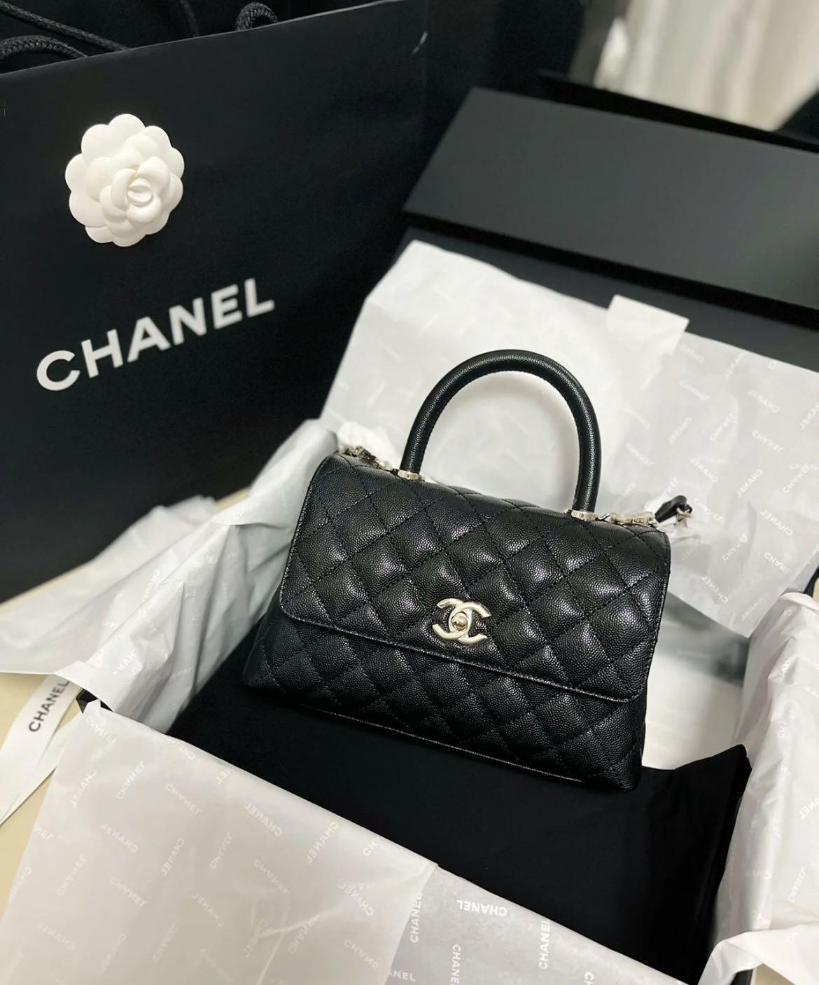 🖤DEAL TODAY🖤Chanel 22A Coco Handle Small Size🖤, Luxury, Bags & Wallets  on Carousell