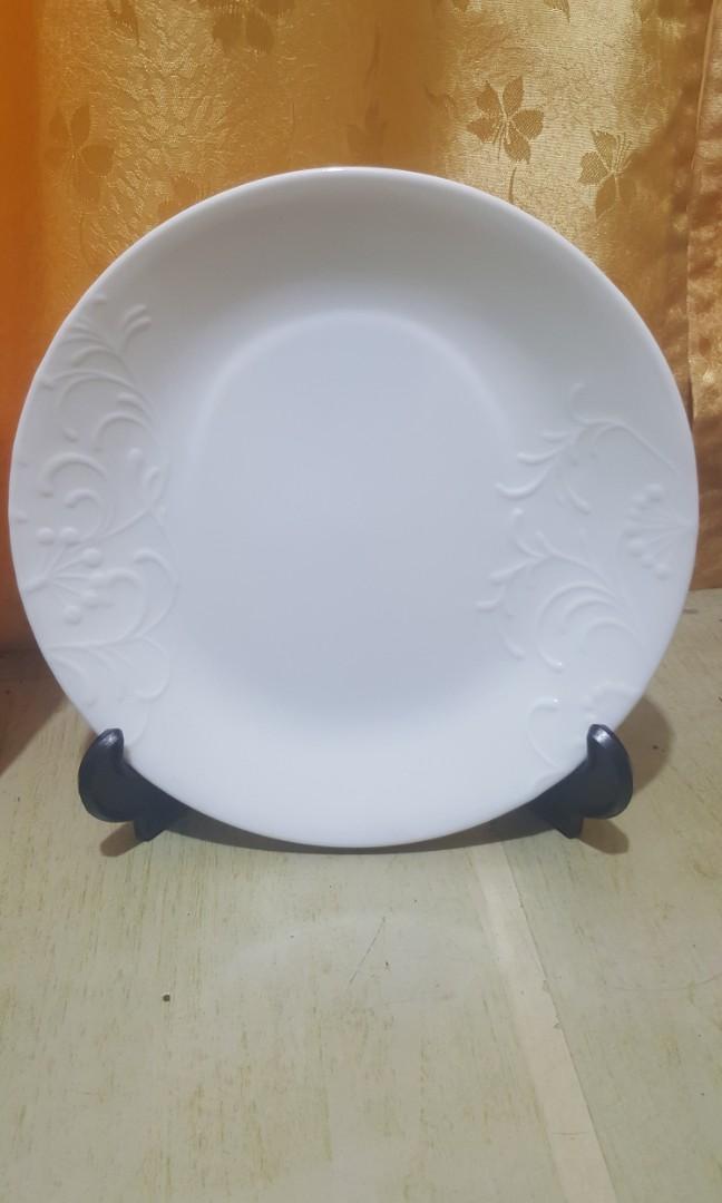 Corelle Madeline Lunch plates 8.50 inches ( only 1 pc available