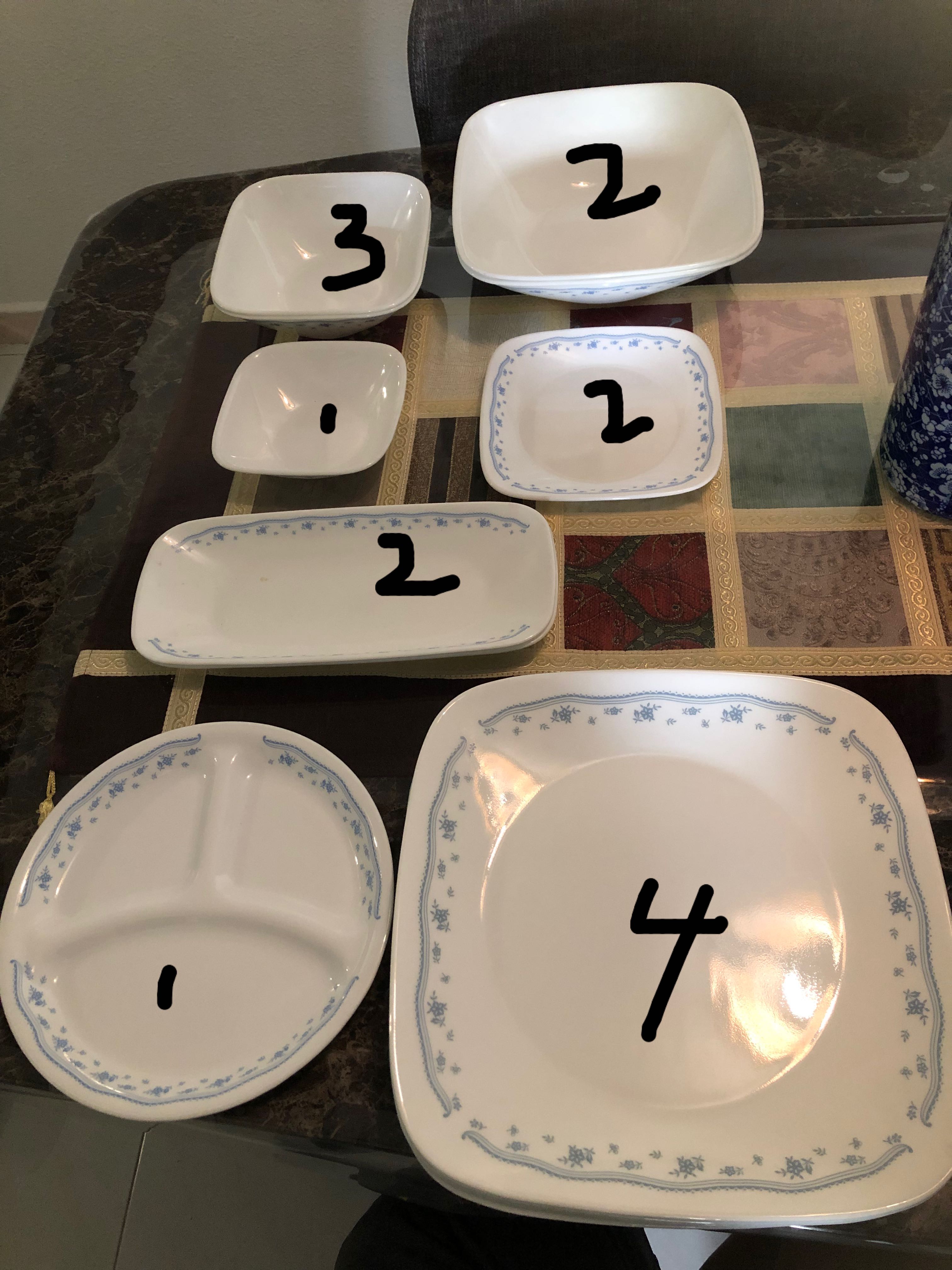 Corelle Plates & Bowls, Furniture & Home Living, Kitchenware